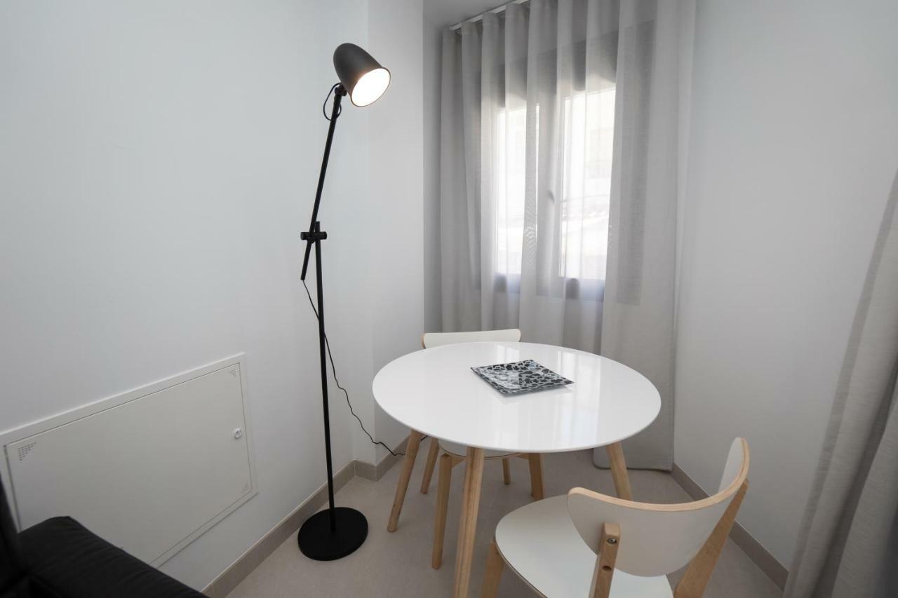 Apartamentos Mombasa 1 Planta Nerja Extérieur photo