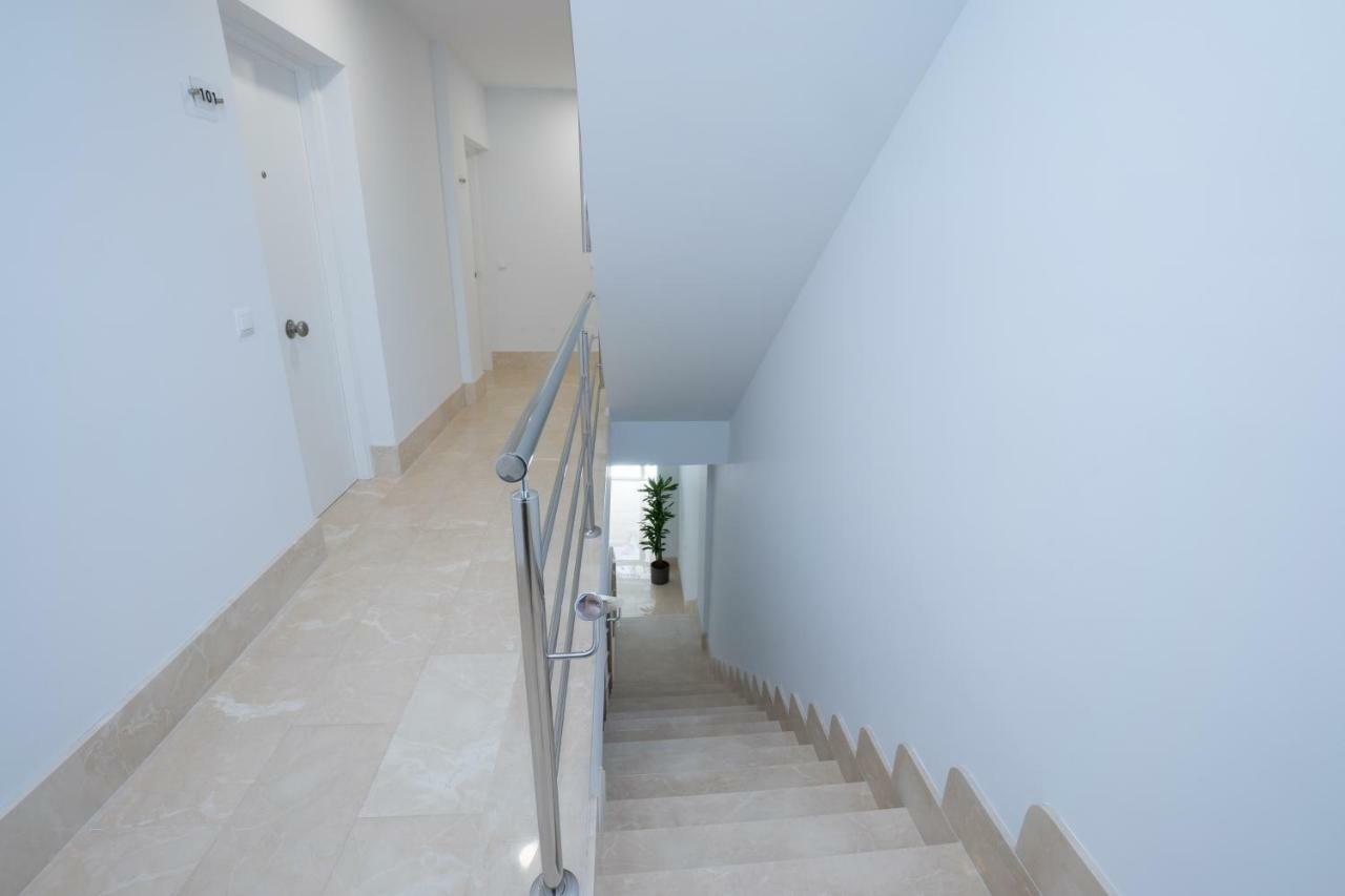 Apartamentos Mombasa 1 Planta Nerja Extérieur photo