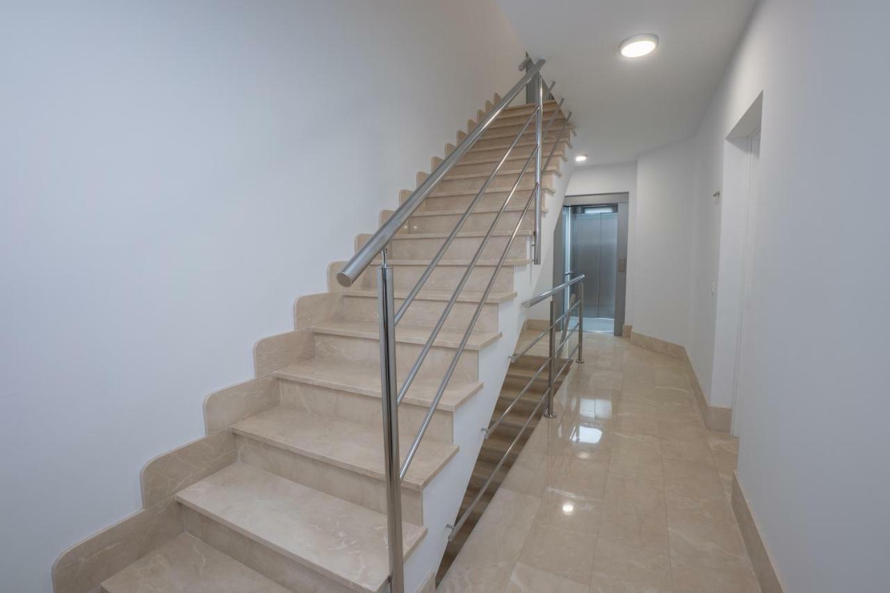 Apartamentos Mombasa 1 Planta Nerja Extérieur photo