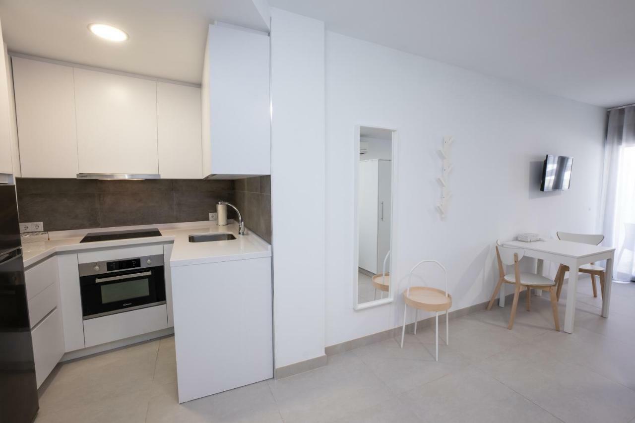Apartamentos Mombasa 1 Planta Nerja Extérieur photo